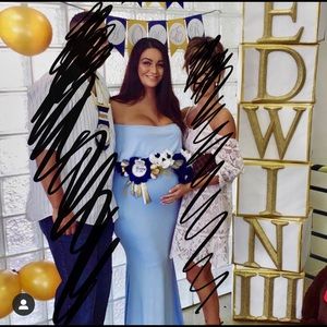 Pink Blush Maternity gown w/train